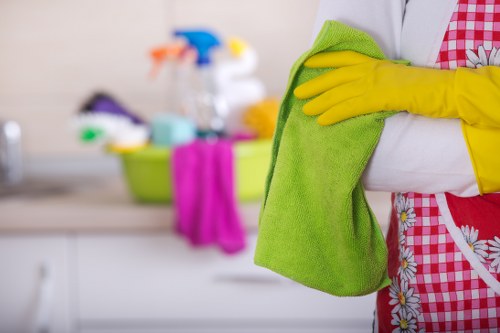 Kitchen and bathroom regular cleaning in a Kennington property